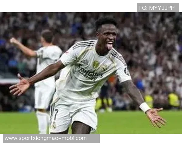 皇马半场领先巴列卡诺维尼修斯打破联赛进球荒贝林因伤退场 皇马半场领先巴列卡诺维尼修斯打破联赛进球荒贝林因伤退场