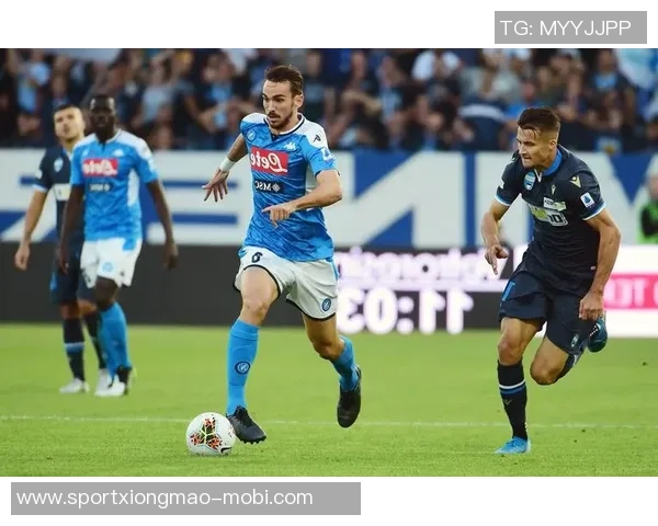 巴萨关注邓弗里斯解约金条款每年生效或将引发转会争夺战 巴萨关注邓弗里斯解约金条款每年生效或将引发转会争夺战